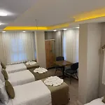 Hotel Family *